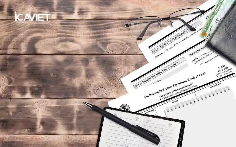 USCIS cấp thẻ xanh sai thông tin